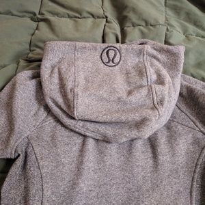 Lululemon - Scuba IV (rare), EUC